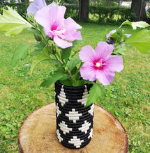 Load image into Gallery viewer, Black & White African Handwoven Flower Vase Caddy Kitchen Utensil Office Decor