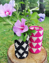 Load image into Gallery viewer, Black & White African Handwoven Flower Vase Caddy Kitchen Utensil Office Decor