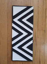 Load image into Gallery viewer, Black & White Imigongo African Rwanda Painting Handcraft Traditional Art Work