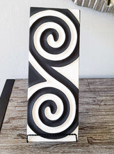 Load image into Gallery viewer, Black & White Imigongo African Rwanda Painting Handcraft Traditional Art Work