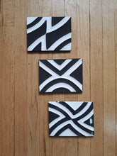 Load image into Gallery viewer, Black & White Imigongo Rwanda Painting African Handcraft Wall Decor
