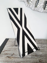 Load image into Gallery viewer, Black & White Imigongo African Rwanda Painting Handcraft Traditional Art Work