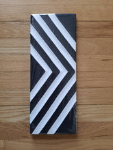 Load image into Gallery viewer, Black & White Imigongo African Rwanda Painting Handcraft Traditional Art Work