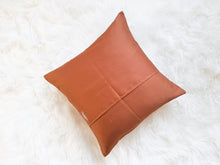 Load image into Gallery viewer, Brown & white Boho Decorative Throw Pillow Cover - Modern Collection