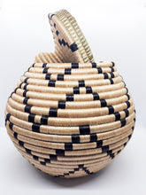 Load image into Gallery viewer, Lidded Beige and Black Basket