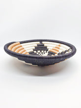 Load image into Gallery viewer, Set of 4 Black, beige & White African Handwoven Rwanda Basket Hanging Wall Basket