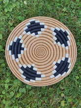 Load image into Gallery viewer, African Rwanda Trivet/ African Woven Trivet/ Wall Decor/ Gift For Mom/ Decorative Trivet/ Boho Wall Art