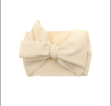 Load image into Gallery viewer, Princess Big Bows Headband- Newborn Baby Girl Headbands -Wide Baby Bow
