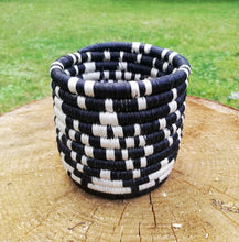 Load image into Gallery viewer, Black and White Handwoven African Planter