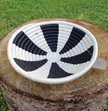 Load image into Gallery viewer, Black & White African Handwoven Basket