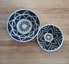 Load image into Gallery viewer, Set of 2 Black & White Hibiscus Woven Basket Hanging Wall Basket