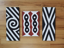 Load image into Gallery viewer, Black &amp; Red wine Imigongo Rwanda Painting African Handcraft Wall Decor Unique African Pattern
