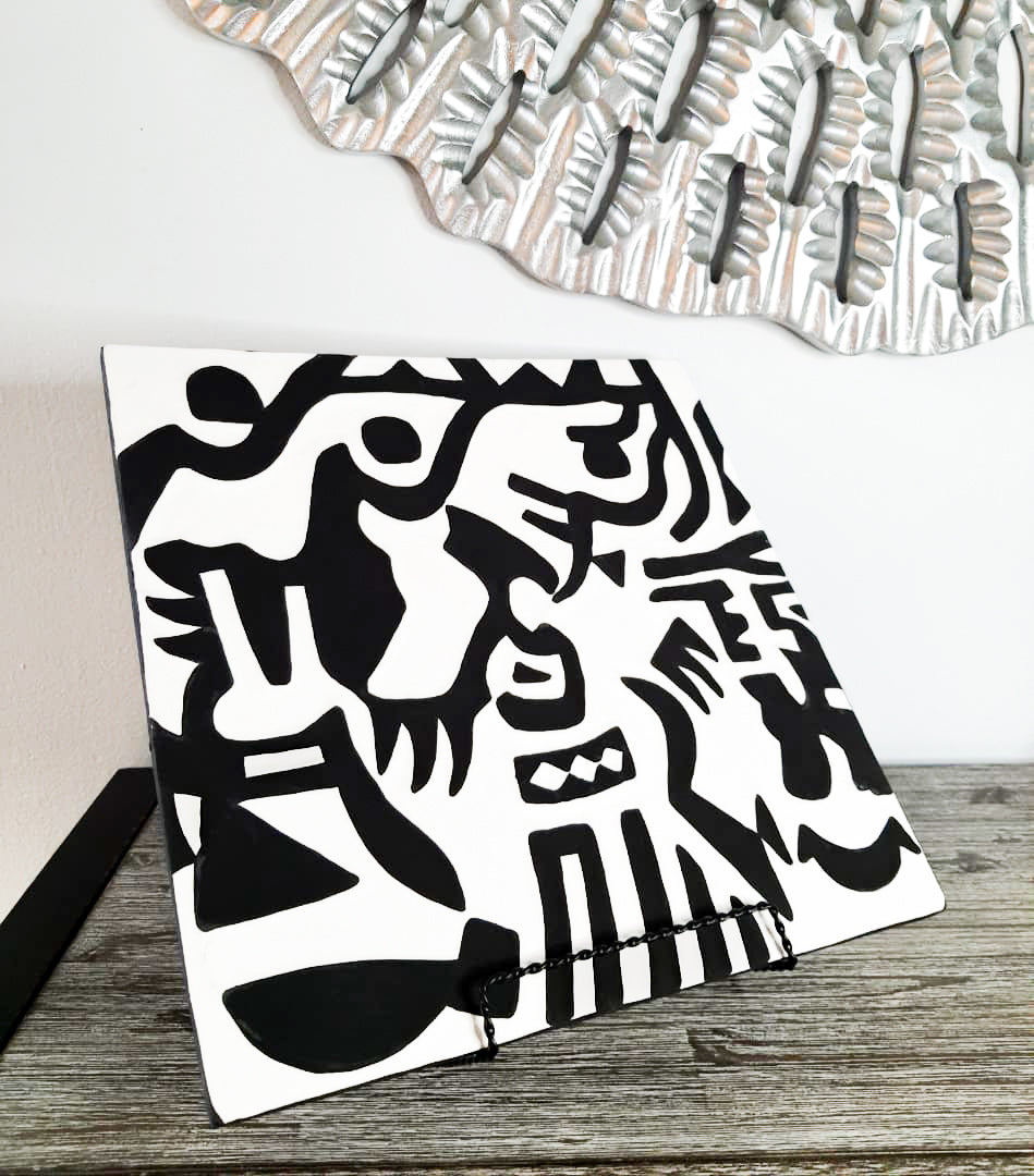 Black & White Imigongo Rwanda Painting/ African Handcraft Wall popular Decor/ Traditional African Art Work/ Unique African Pattern