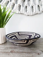 Load image into Gallery viewer, Black &amp; White African Handwoven Rwanda Basket
